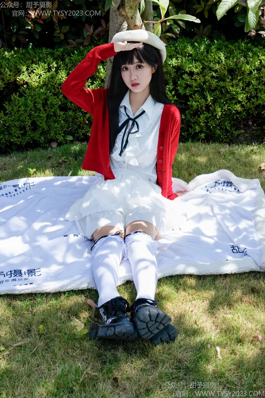 甜予摄影 No.197 小甜桃-皮鞋、大腿袜、裸足 - 甜予摄影